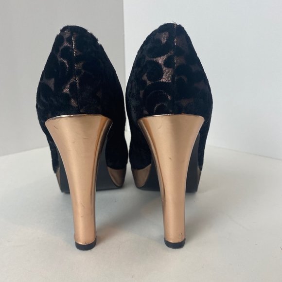 Call It Spring Women's Black Faux Suede Rose Gold Heels Size 6 - Picture 4 of 7